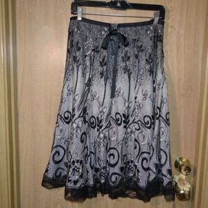 Papillon Sparkly Floral Ombre Artsy Black Romantic Lace 100% Cotton Skirt